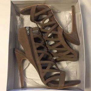 Steve Madden Danie Suede Heels